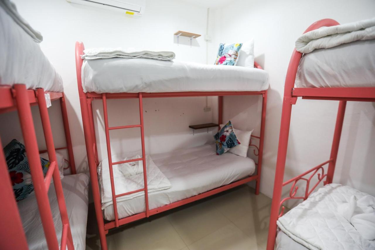Arena Boutique Hotel Female Only Thongsala Exteriör bild